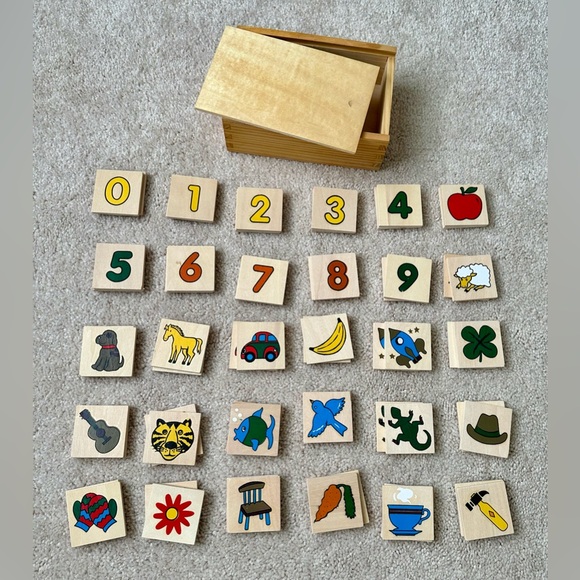 Vintage Wooden Memory Game - Picture 1 of 9